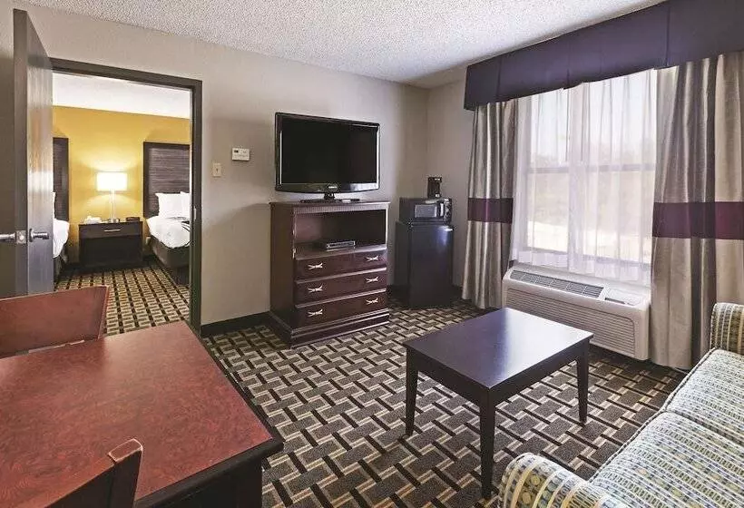 スイート, La Quinta By Wyndham Denison North Lake Texoma