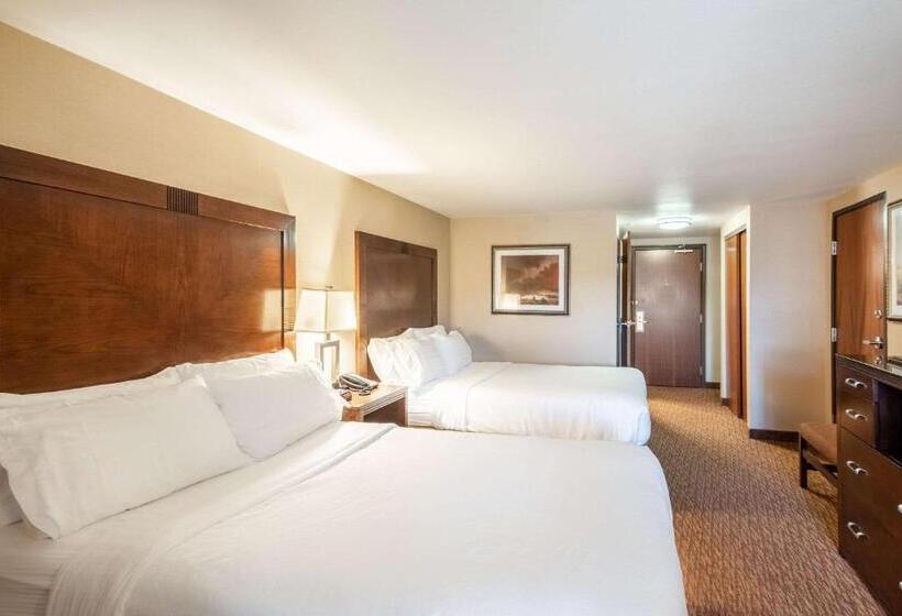 اتاق استاندارد با 2 تخت دوبل, The Grand Hotel, Ascend Hotel Collection