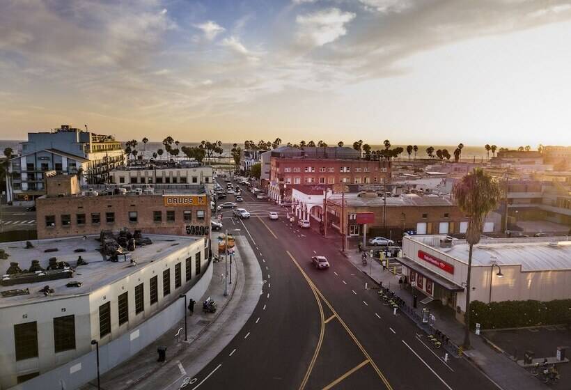 Номер Стандарт 2 Двуспальные Кровати, The Kinney  Venice Beach