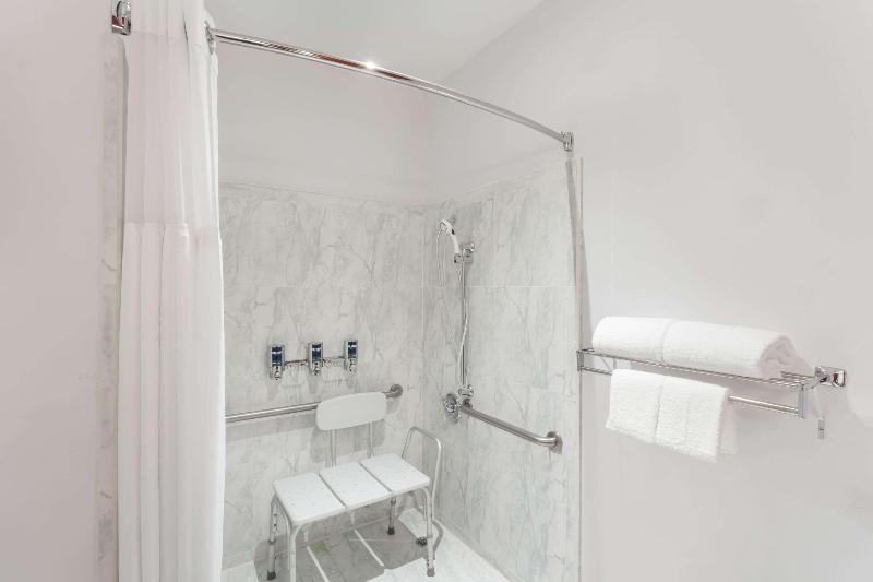 غرفة قياسية, La Hacienda San Jose Silicon Valley