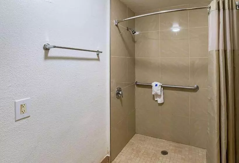 Standard-invahuone, Motel 6 Grand Prairie, Tx Near Six Flags Drive