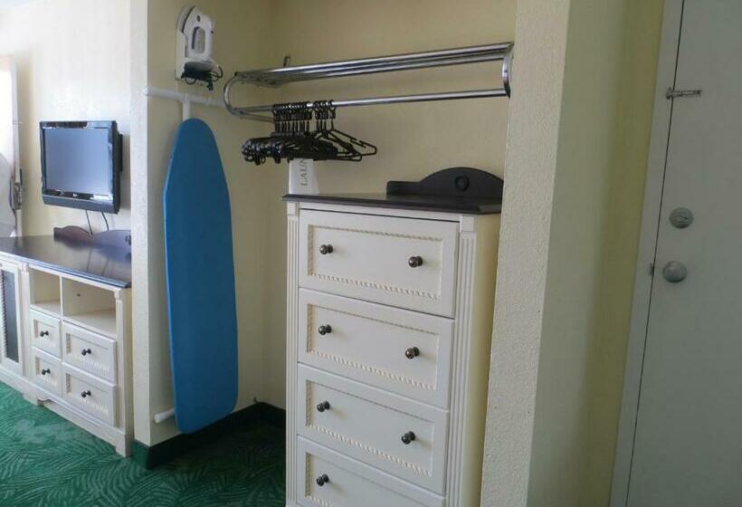 带2个双人床的标准工作室, Seralago Hotel & Suites Main Gate East