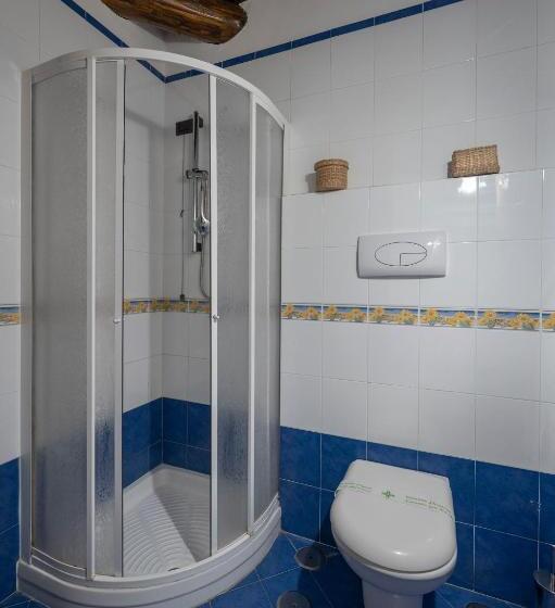 חדר דלוקס עם נוף להרים, Agriturismo A Casa Di Anna