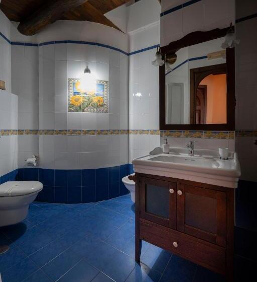 חדר דלוקס עם נוף להרים, Agriturismo A Casa Di Anna