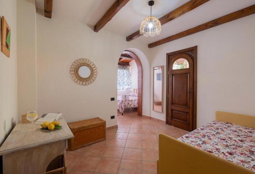 חדר דלוקס עם נוף להרים, Agriturismo A Casa Di Anna