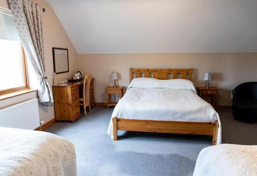 スタンダード4人部屋, Twin Peaks B&b