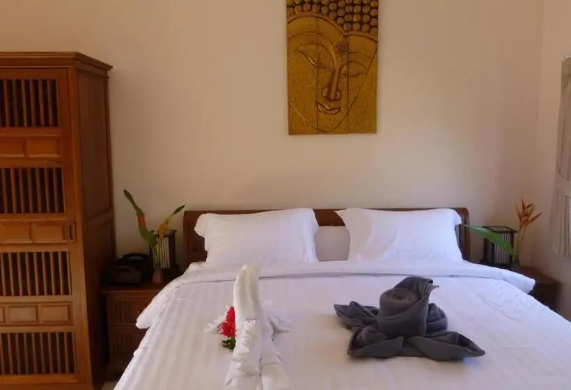 バンガローの２ベッドスタンダードルーム, Khao Sok Jasmine Garden Resort   Sha Certified