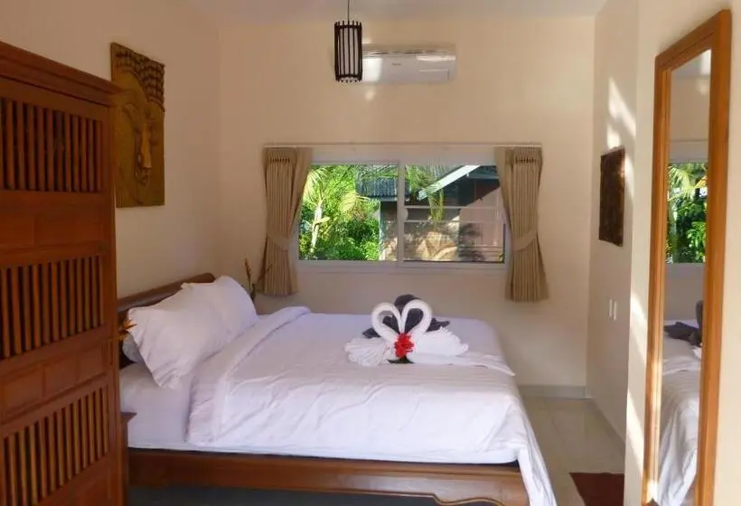 バンガローの２ベッドスタンダードルーム, Khao Sok Jasmine Garden Resort   Sha Certified