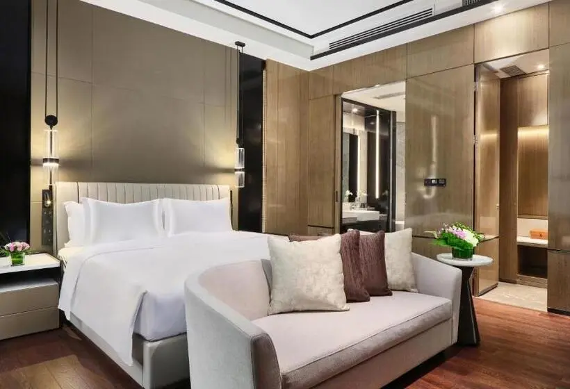 キングサイズベッドのエクゼクティブ, Crowne Plaza Wuhan Development Zone, An Ihg