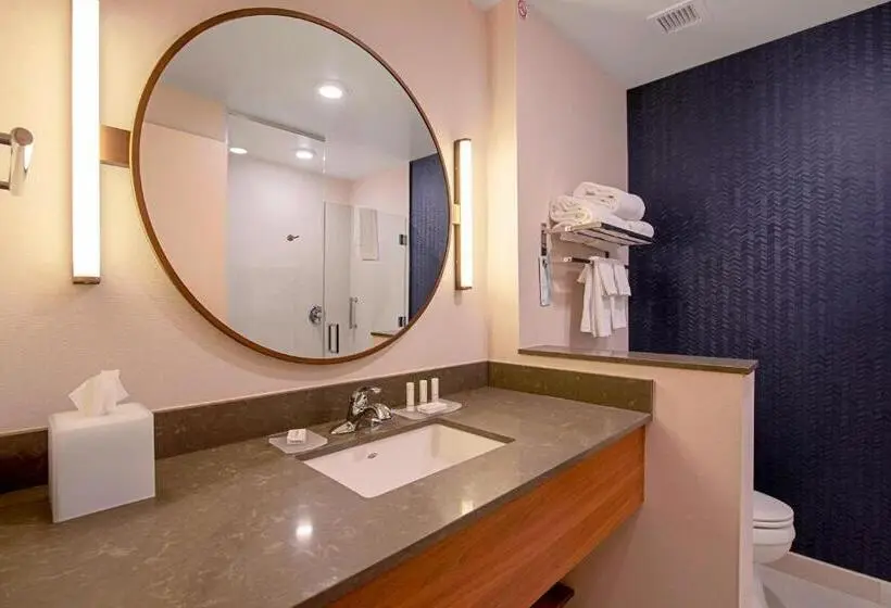 Standard-huone Näkymä, Fairfield Inn & Suites By Marriott Duluth Waterfront
