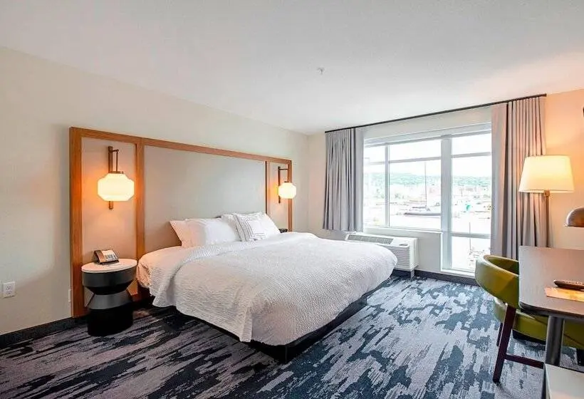 Standard-huone Parivuode Näkymä, Fairfield Inn & Suites By Marriott Duluth Waterfront