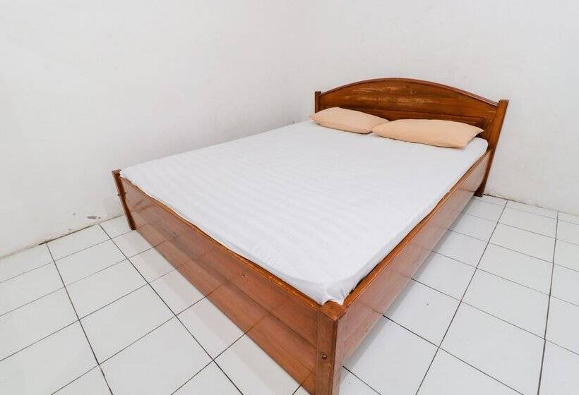 חדר סטנדרט, Kalingga Sekar