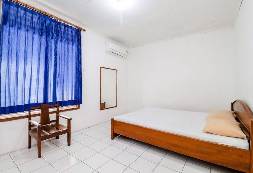 חדר סטנדרט, Kalingga Sekar