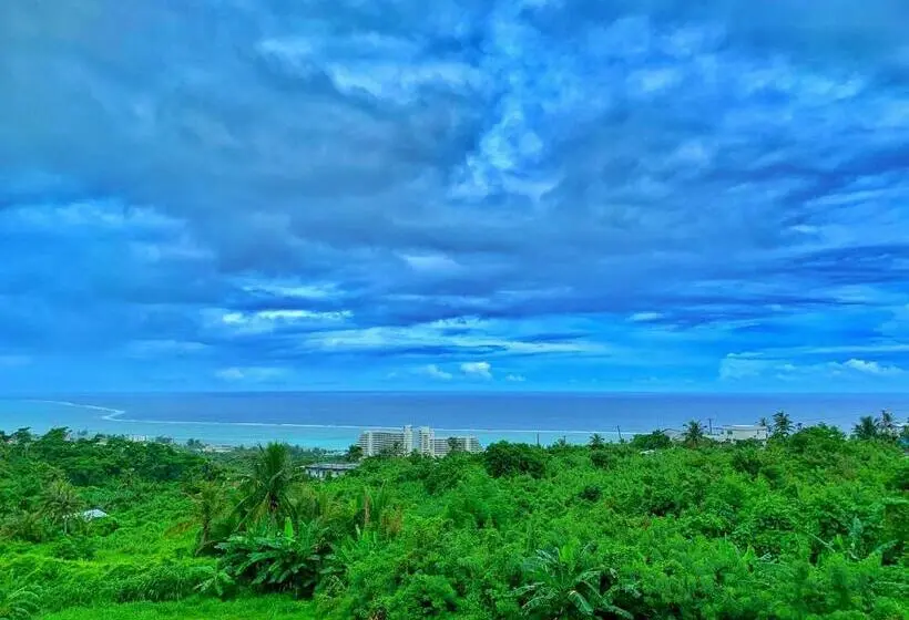 اتاق لوکس با چشم‌انداز دریا, Saipan Skyline Designers