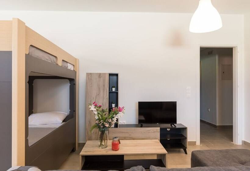 共用房间的床, Local Hostel & Suites