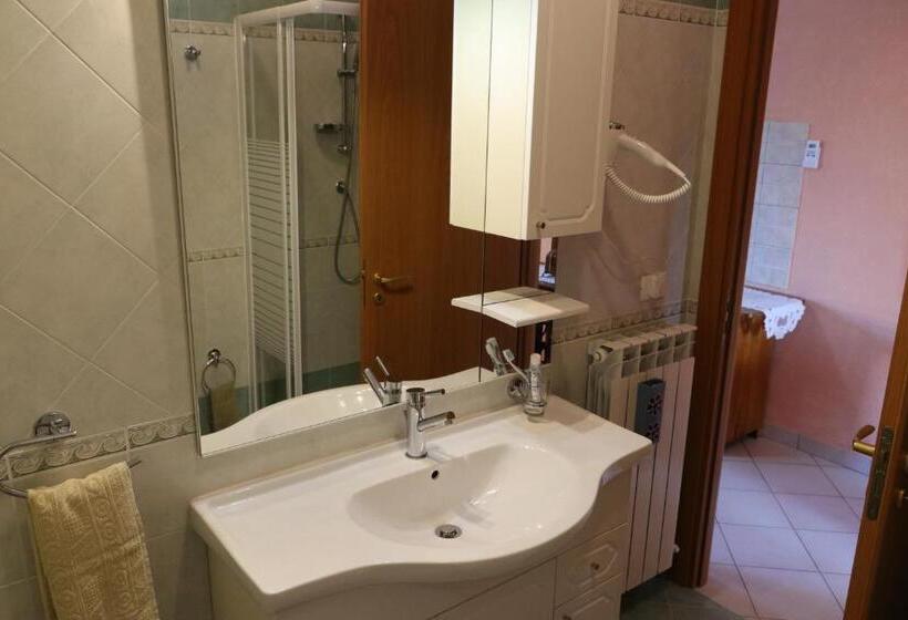 דירת חדר בקומת קרקע, Parcoverdepino