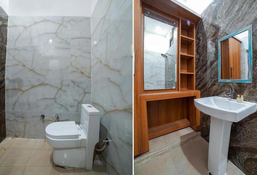 トリプルクラシックルーム, Corinthian