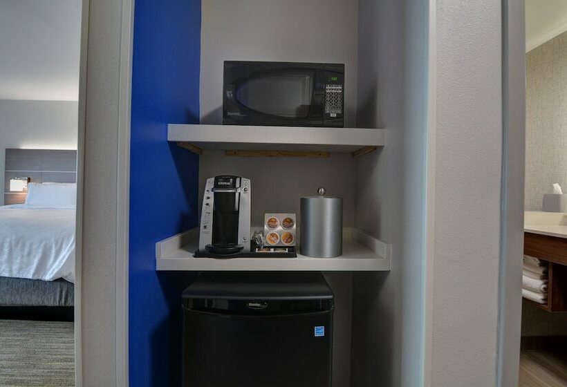 Номер Стандарт, Holiday Inn Express & Suites Greenville Taylors, An Ihg