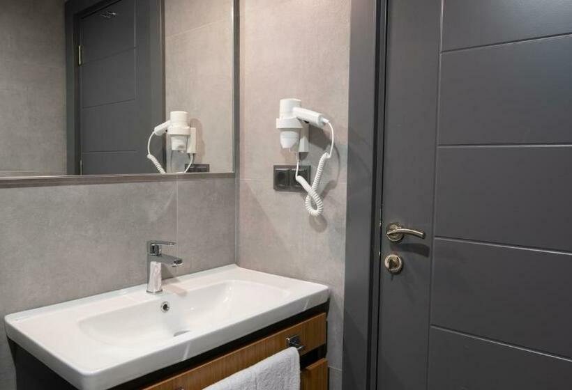 Suite Familiare, Opera Suites Apart