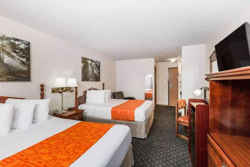 اتاق استاندارد, Howard Johnson By Wyndham Wichita Airport