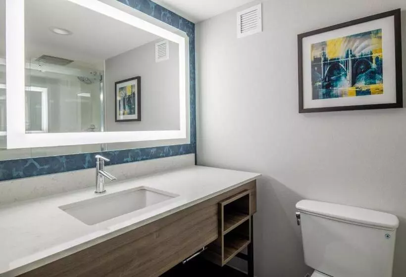 سوییت جونیور, La Quinta Inn & Suites By Wyndham Spokane Downtown