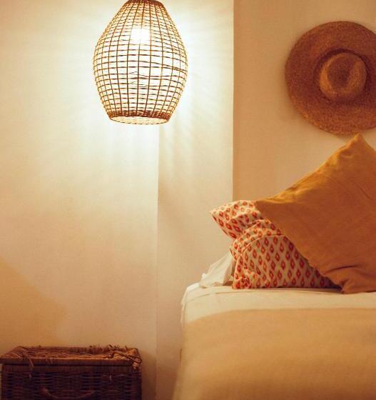 带2个双人床的标准工作室, Maria Bonita Sri Lanka