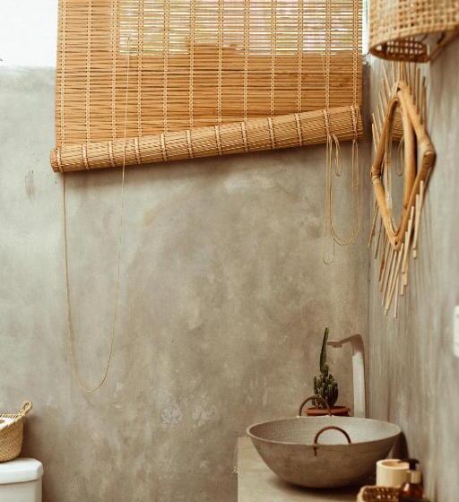 标准单人间, Maria Bonita Sri Lanka