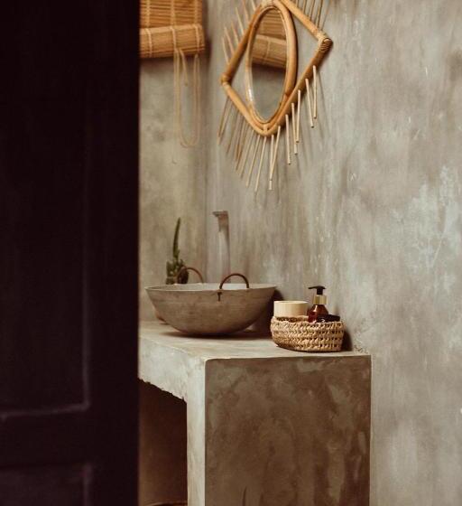 标准单人间, Maria Bonita Sri Lanka