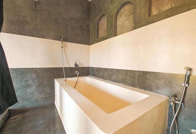 발코니 디럭스 룸, Vaggi S Place