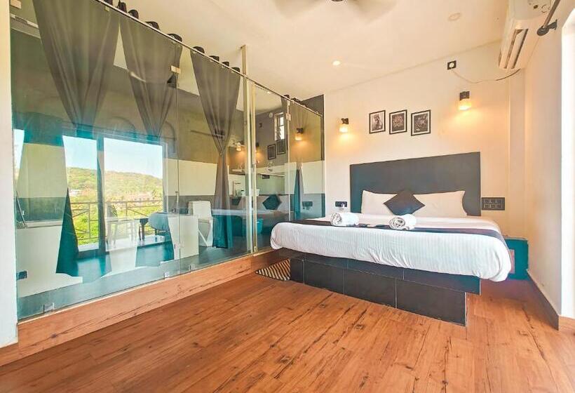 발코니 디럭스 룸, Vaggi S Place