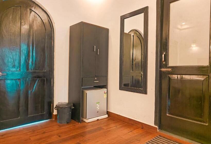 스탠다드 트리플 발코니 룸, Vaggi S Place