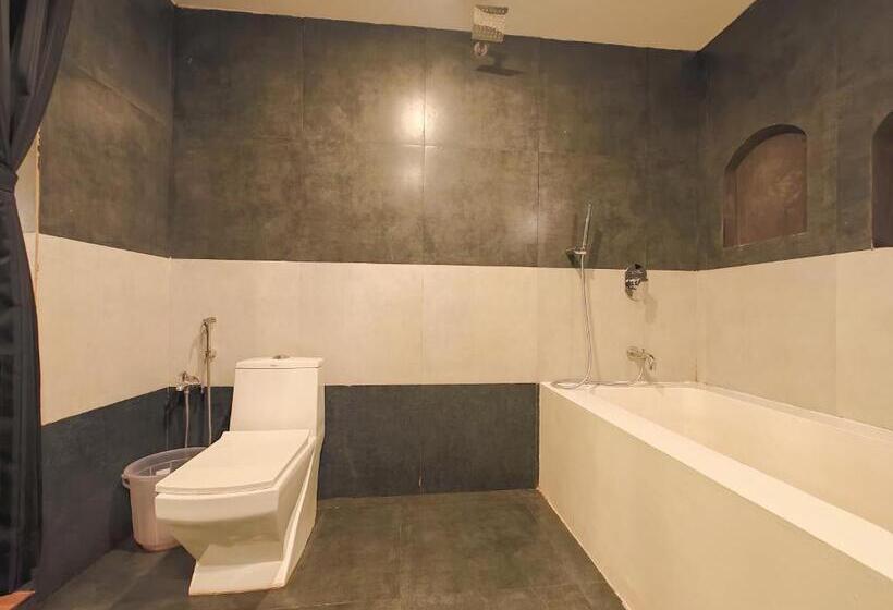四人标准间, Vaggi S Place