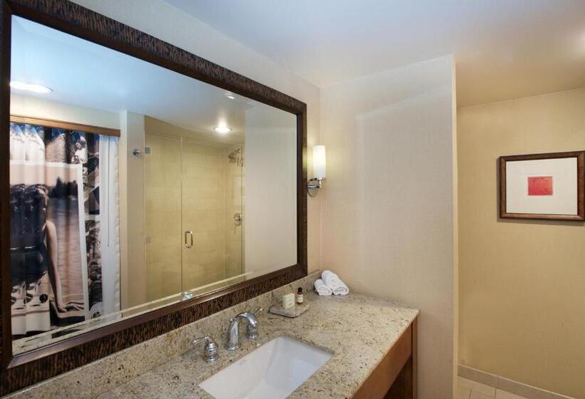 キングサイズベッドのスタンダードルーム, Lake Arrowhead Resort & Spa