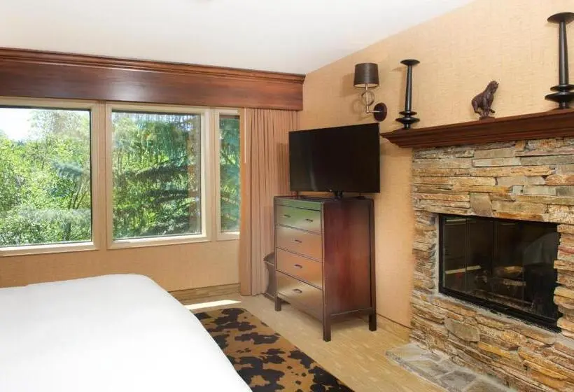 キングサイズベッドのスイートルーム, Lake Arrowhead Resort & Spa