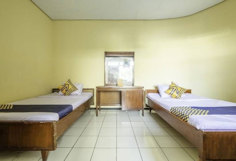 Номер Стандарт, Spot On 1970 Hotel Priangan