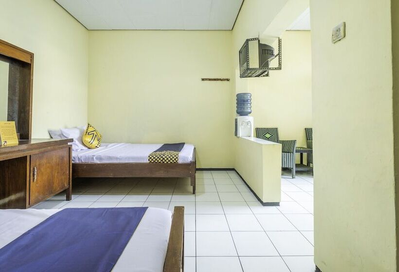 Номер Стандарт, Spot On 1970 Hotel Priangan