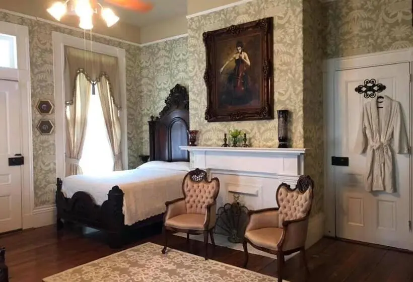 スイート, The Montgomery B&b
