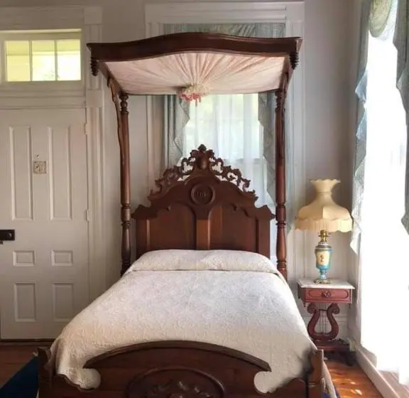 バルコニー付きデラックスルーム, The Montgomery B&b