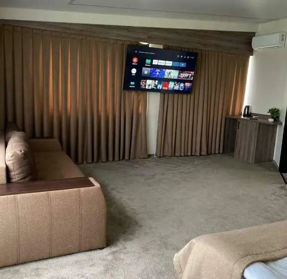 Suite, Aleanda