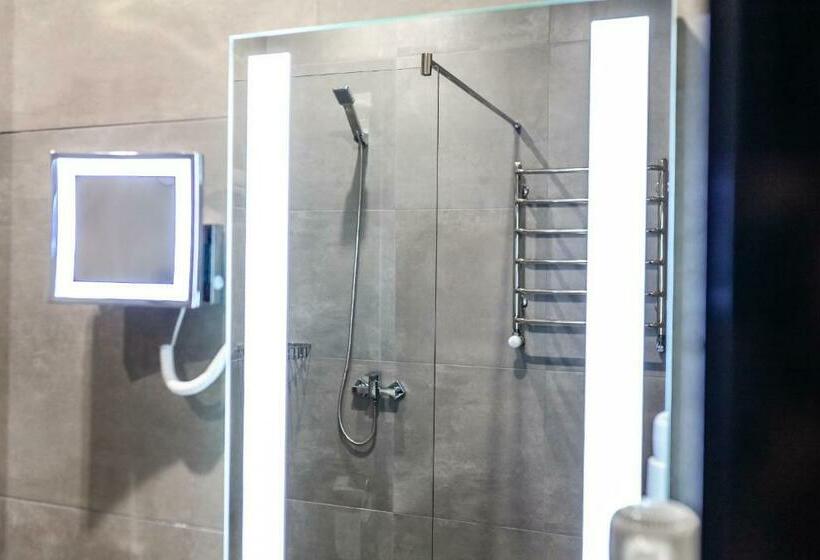 اتاق استاندارد, Aleanda