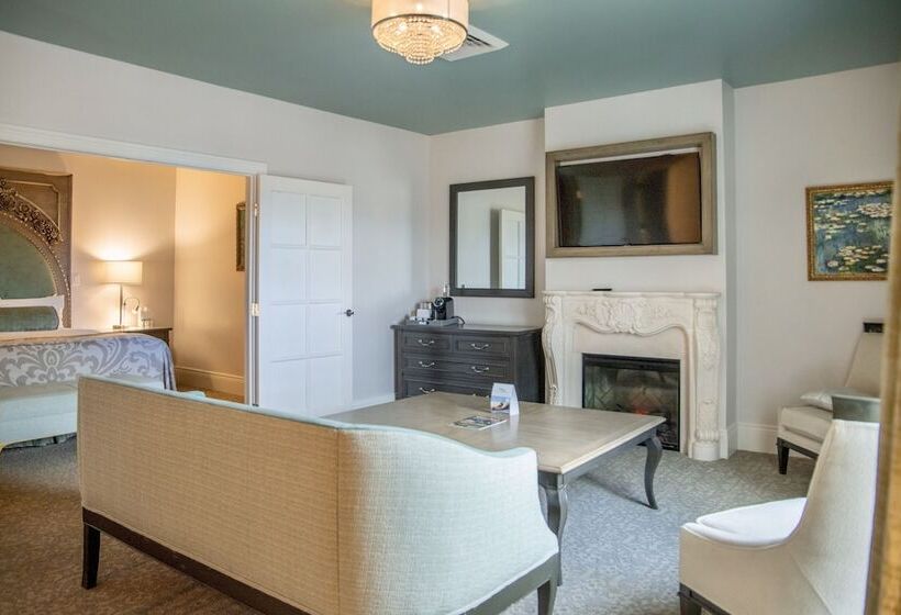 סוויטת אקזקיוטיב, עם מיטת קינג, Mirbeau Inn & Spa, Rhinebeck