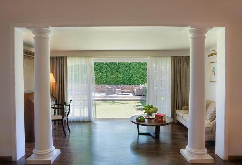 سوییت اجرایی, W15 Hanthana Estate Kandy