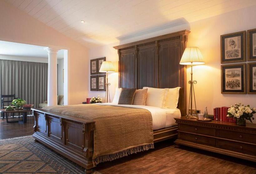 سوییت اجرایی, W15 Hanthana Estate Kandy