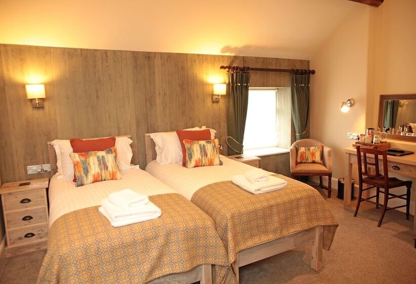 Quarto Estandar, Y Capel Guest House