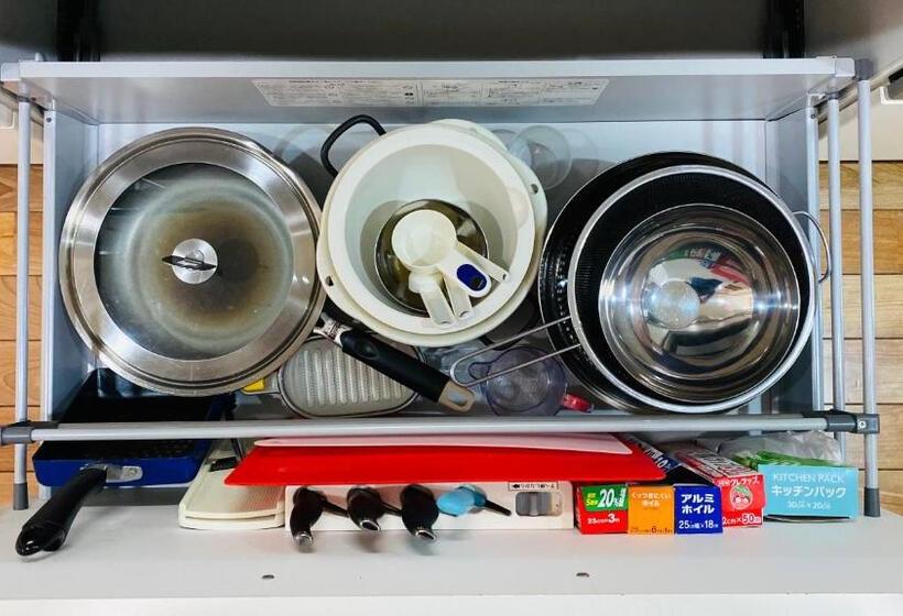 标准三人间, 2nd House