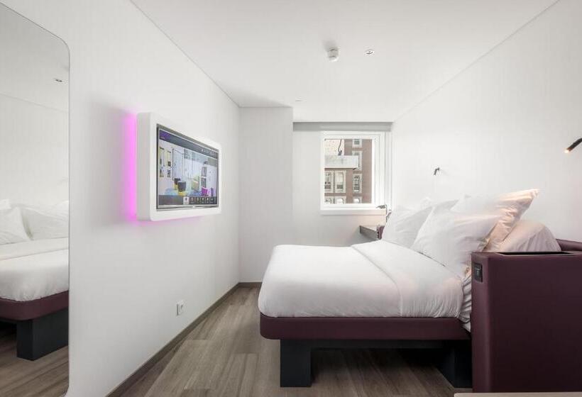 اتاق خانوادگی, Yotel Porto