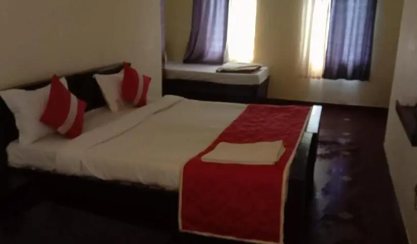 デラックススタジオ, Bruton Resorts