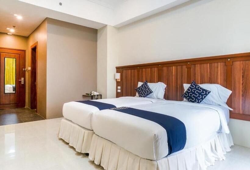 Deluxe Rum, Capital O 460 World Palace