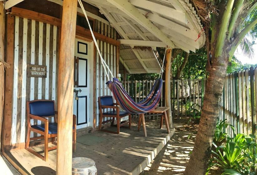بانگلوی استاندارد, Mermaid Beach Resort