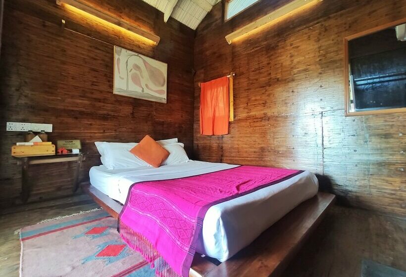 بانگلوی استاندارد, Mermaid Beach Resort